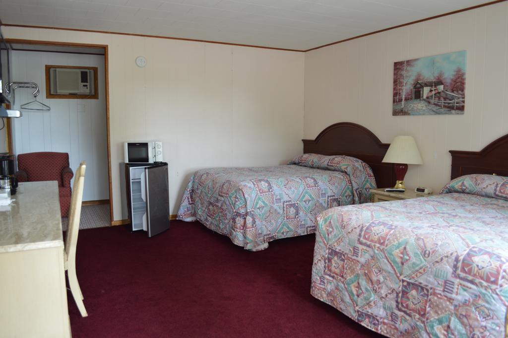 Summer Breeze Resort 위스콘신 델즈 객실 사진