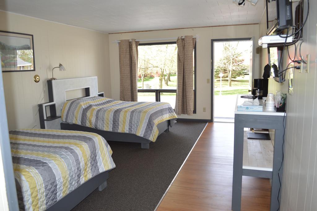 Summer Breeze Resort 위스콘신 델즈 외부 사진